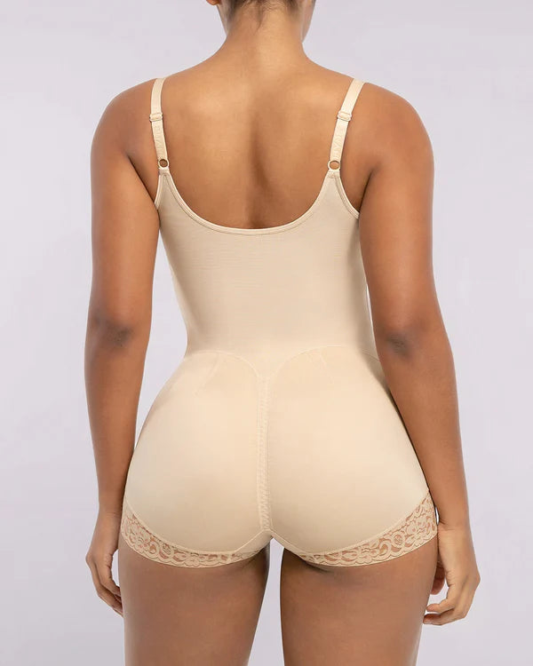 Full body sculpting brief cut for a hourglass effect silhouette